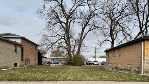 7224 W 63rd Pl, Summit, IL, 60501-1808 | Card Image
