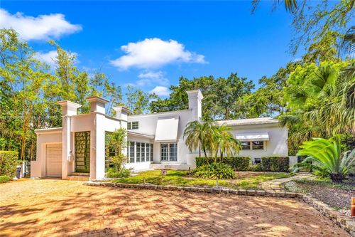 923 Catalonia Ave, Coral Gables, FL, 33134-6466 | Card Image