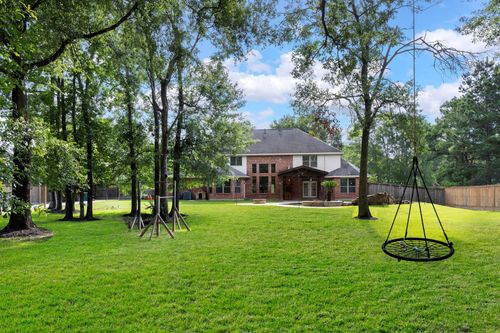 2608 Silverstone Way, Conroe, TX, 77304-6717 | Card Image