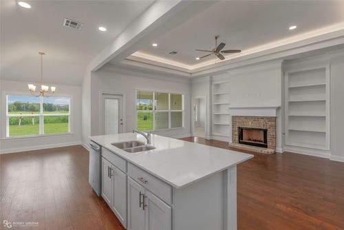 4149 Grassy Lake Dr, Bossier City, LA, 71111-6443 | Card Image