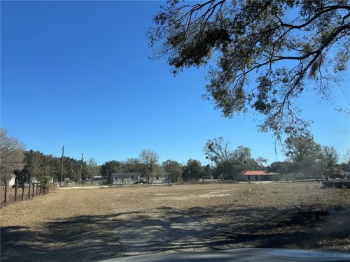 7647 Shannon Ln, ZEPHYRHILLS, FL, 33540-1948 | Card Image