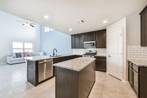 2731 Bergen Bay Ln, Fresno, TX, 77545-1569 | Card Image