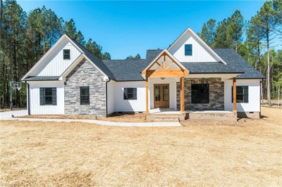 4027 Mebane Oaks Road, House other with 3 bedrooms, 2 bathrooms and null parking in Mebane NC | Image 1