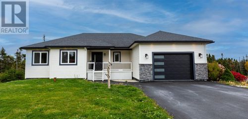 43 Jera St, Portugal Cove - St. Philips, NL, A1M0C2 | Card Image