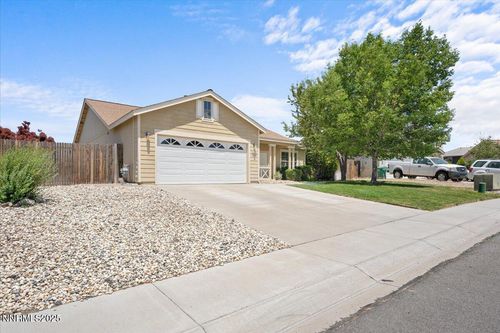 804 River Knolls Ct, Dayton, NV, 89403-9045 | Card Image