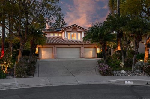 516 Camino Bailen, Escondido, CA, 92029-7410 | Card Image