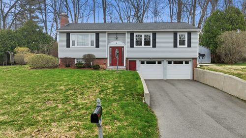 5 Westview Ter, Easthampton, MA, 01027-2113 | Card Image