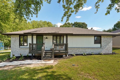 4010 W Dahlia Dr, Battlefield, MO, 65619-9729 | Card Image
