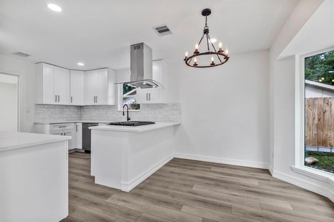 9602 Ballin David Dr, House other with 4 bedrooms, 2 bathrooms and 2 parking in Spring TX | Image 8