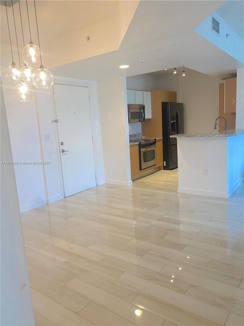 apt-503-18800 Ne 29th Ave, Aventura, FL, 33180-2828 | Card Image