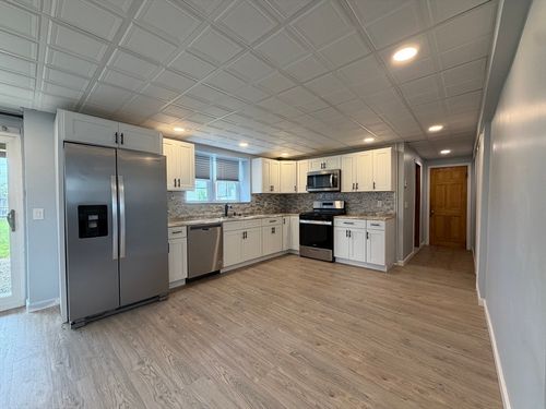 1-24 Lewis St, North Providence, RI, 02904-4738 | Card Image