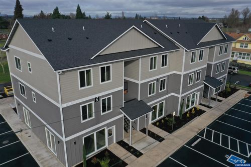 600 4th St, Gervais, OR, 97026-8944 | Card Image