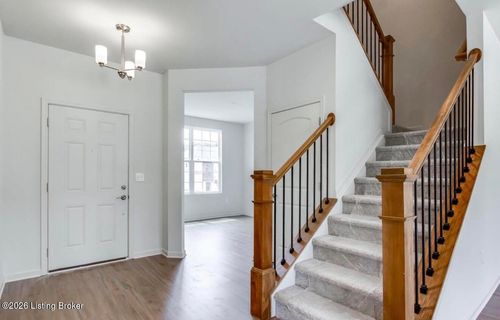 4707 Golden Eagle Dr, Louisville, KY, 40245 | Card Image