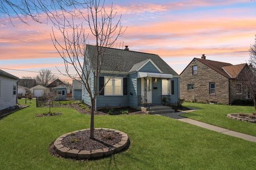 3327 E Bottsford Avenue, Cudahy, WI, 53110 | Card Image