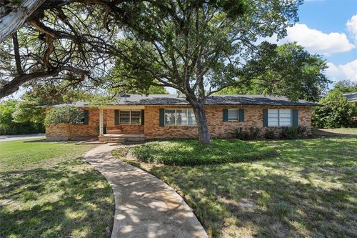 9537 Bryce Dr, Woodway, TX, 76712-3324 | Card Image