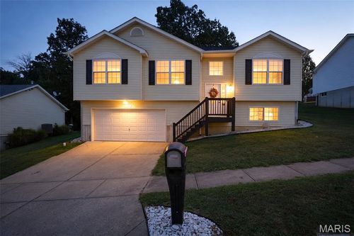 5142 Jeremiah Blvd, Hillsboro, MO, 63050-5806 | Card Image