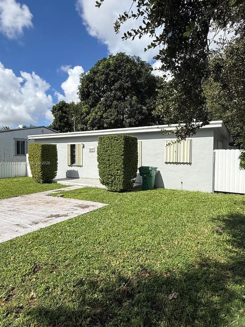 1865 Nw 50th St, Miami, FL, 33142-3719 | Card Image