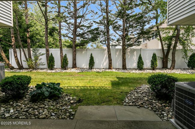 7 Navesink Ct, Condo with 3 bedrooms, 4 bathrooms and 2 parking in Long Branch NJ | Image 33