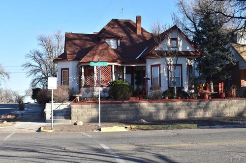 501 Colorado Ave, La Junta, CO, 81050-2307 | Card Image