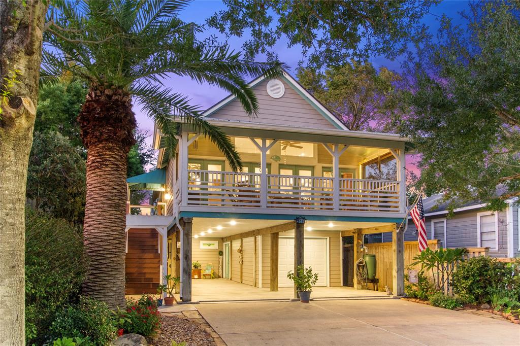 Hawthorne Rd, Kemah, TX 77565