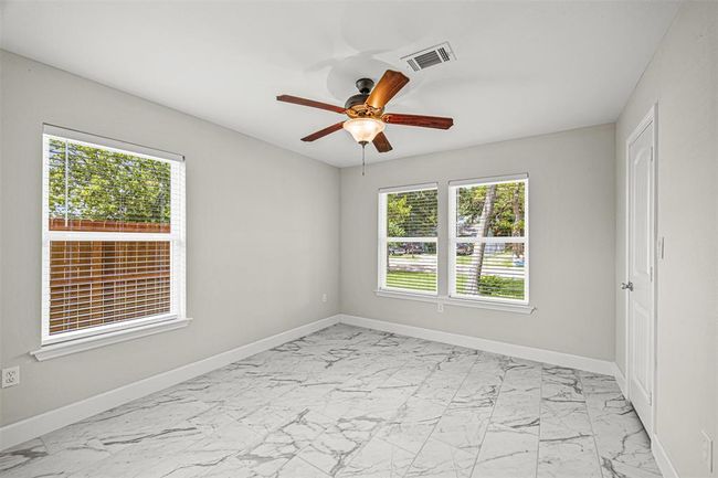 702 Norell St, House other with 3 bedrooms, 2 bathrooms and null parking in Channelview TX | Image 14