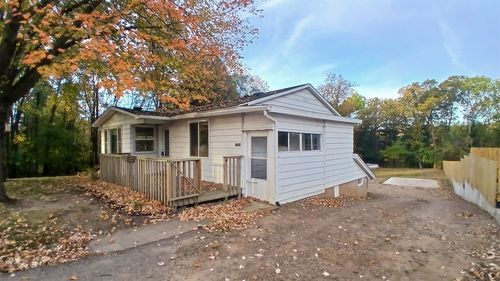 1004 Jefferson Avenue, Chippewa Falls, WI, 54729 | Card Image