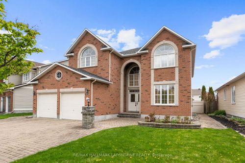 6 Ash Valley Avenue, Barrhaven, ON, K2G6V3 | Card Image