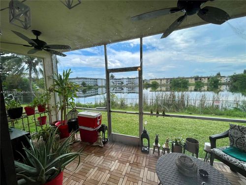 apt-102-5900 Nw 17th Pl, Sunrise, FL, 33313-6921 | Card Image