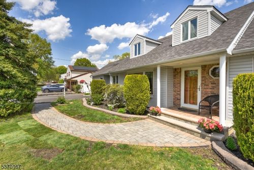 3 Woodhaven Rd, Parsippany, NJ, 07054-1460 | Card Image