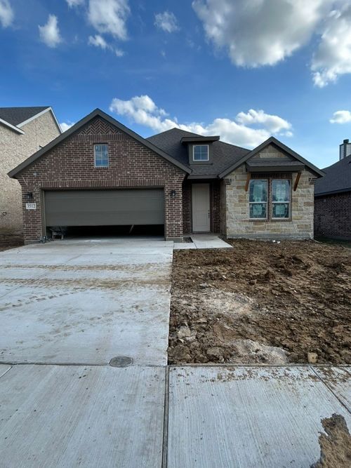 3512 Helena St, Gainesville, TX, 76240-5043 | Card Image