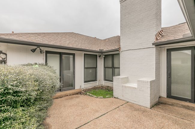 Unit 4904 Private Paito | Image 38