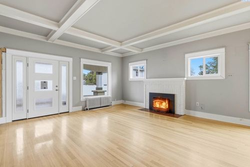 1053 S Underwood Pl, Kennewick, WA, 99337 | Card Image