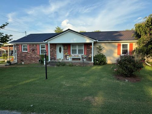 101 Deborah St, Elkton, KY, 42220-9291 | Card Image