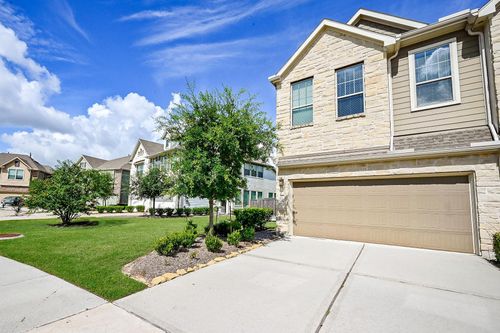 16103 Northern Cardinal Ln, Cypress, TX, 77433-8178 | Card Image