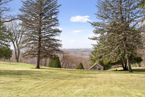1835 Hunter Lane, Mendota Heights, MN, 55118 | Card Image