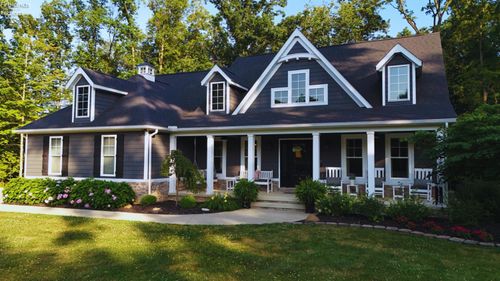 379 Twin Bay Trl, Willard, OH, 44890-9674 | Card Image