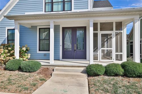 465 Cayman Cir, Tipp City, OH, 45371-7907 | Card Image