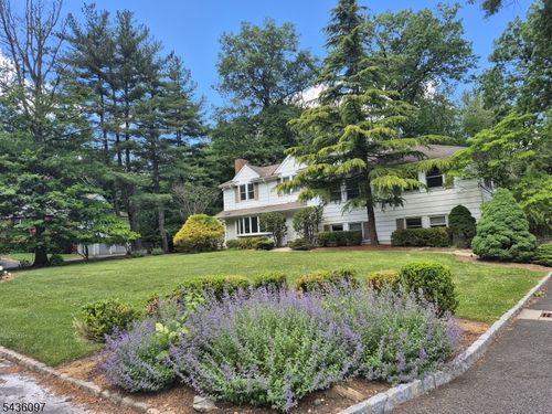 205 Long Hill Dr, Short Hills, NJ, 07078-1517 | Card Image