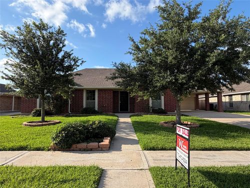 6739 Conroe Cir, Manvel, TX, 77578-1555 | Card Image