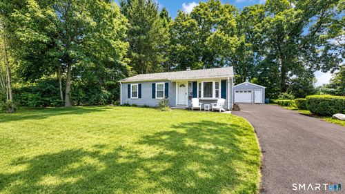 3 Fairview St, Ansonia, CT, 06401-2706 | Card Image