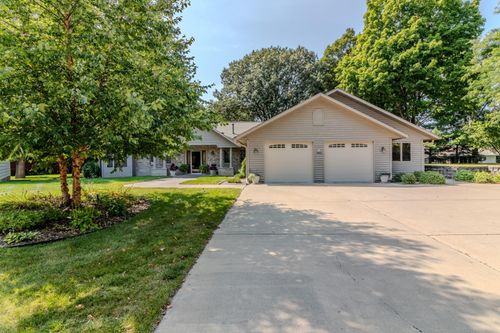 2000 Romeo Way, Avon, MN, 56310 | Card Image