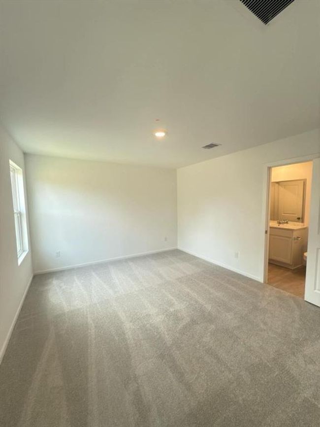 21026 Newberry Grove Ln, House other with 3 bedrooms, 2 bathrooms and 2 parking in Humble TX | Image 15