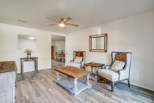 416 Owens Dr, Crowley, TX, 76036-3625 | Card Image