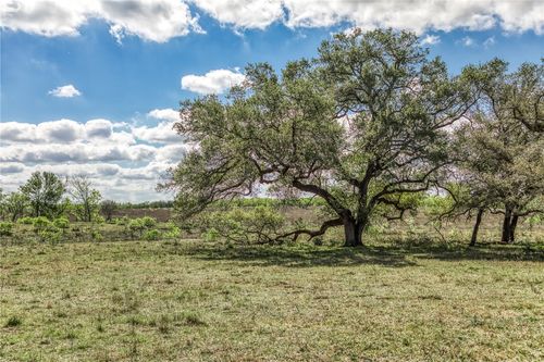 92.83 Acres N Penn St, Flatonia, TX, 78941 | Card Image