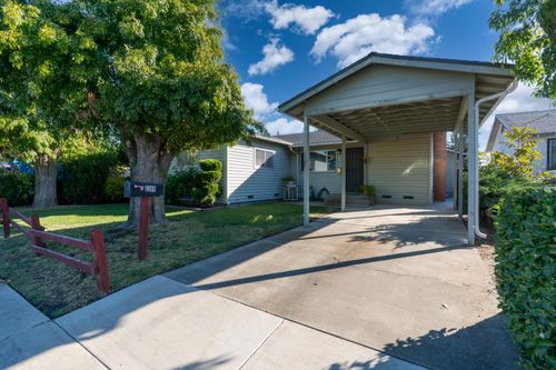 1309 Center Ave, Dos Palos, CA, 93620-2204 | Card Image