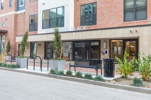 310-99 Foundry Pl, Portsmouth, NH, 03801 | Card Image