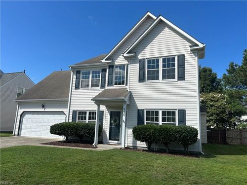 920 Foxboro Dr, Newport News, VA, 23602-8827 | Card Image