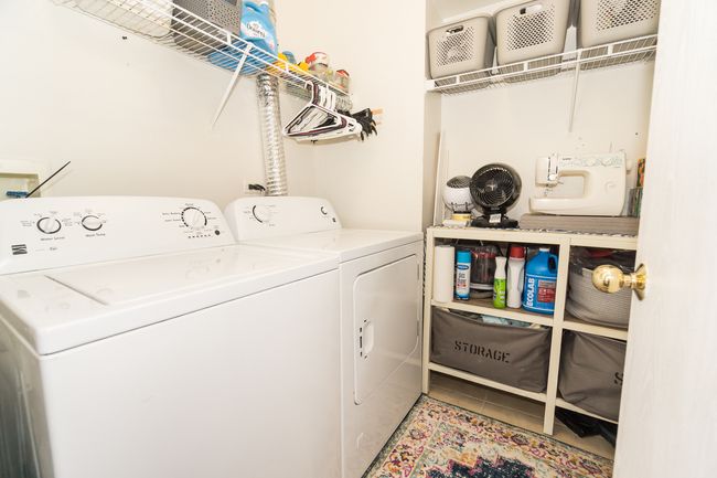 0 - 1176 Delta Dr, Townhouse with 2 bedrooms, 3 bathrooms and 2 parking in Elgin IL | Image 22