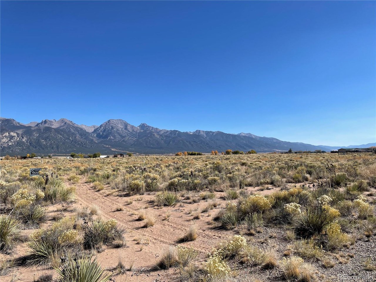 Land in Crestone 4