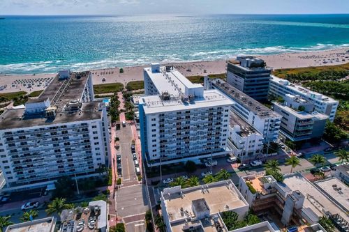 apt-305-345 Ocean Dr, Miami Beach, FL, 33139-6915 | Card Image